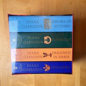 Boxed Set Outlander Voyager Dragonfly in Amber Drums of Autumn Books 1-4 SEALED